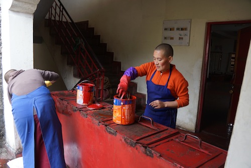 nuns painting at Dolma Ling