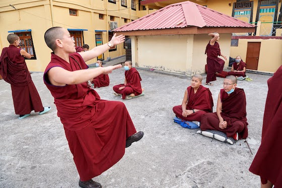 Tibetan debate. monastic debate, meaning of Tibetan debate gestures