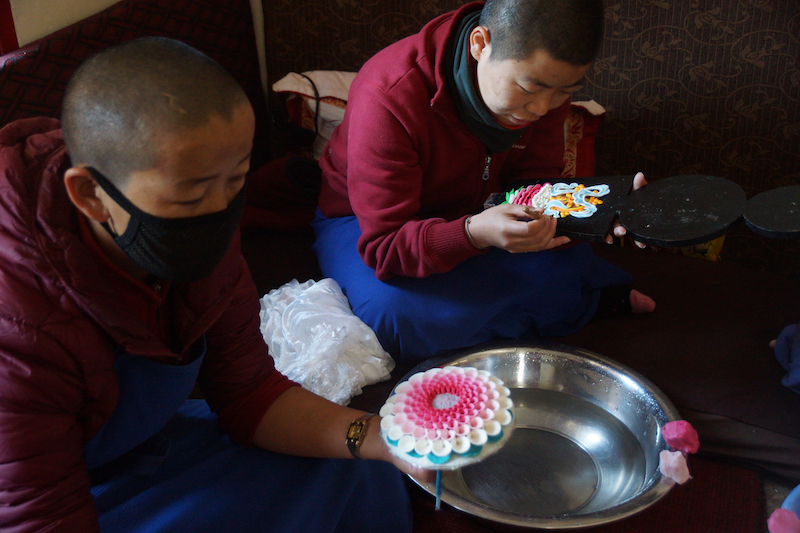 butter sculpture workshop, Tibetan butter sculptures, Tibetan Buddhism, Dolma Ling Nunnery, Tibetan nuns