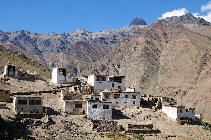 Dorjee Zong Nunnery in Zanskar photo by Olivier Adam