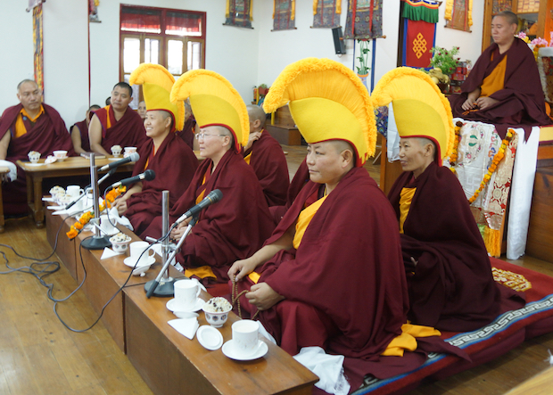 Geshema nuns debating, Tibetan Nuns Project, Tibetan Buddhist nuns