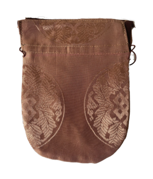Mala Bag Brocade Silk protects your mala and has drawstring closure and patterned on at least one side, made of brocade silk