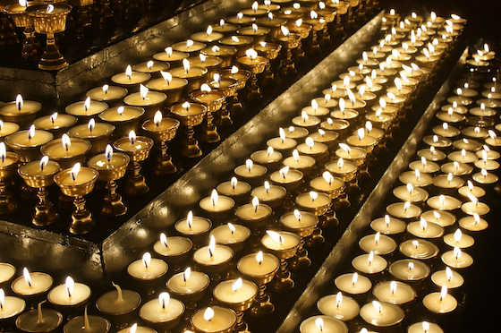 Tibetan butter lamp offering for victims of Australian fires