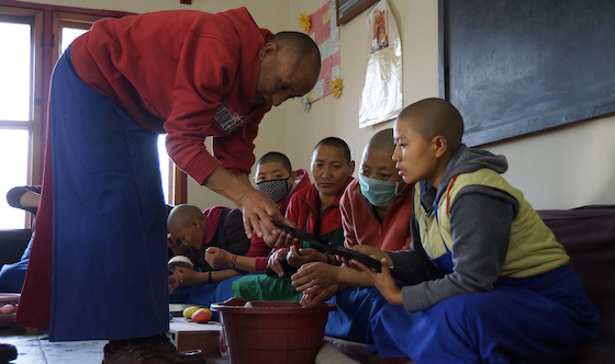 Tibetan Buddhist nuns, Tibetan butter sculpture, sacred arts of Tibet