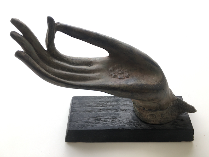 mudra of teaching, vitarka mudra, mudras, sacred hand gestures, Buddhist mudras, sculpture