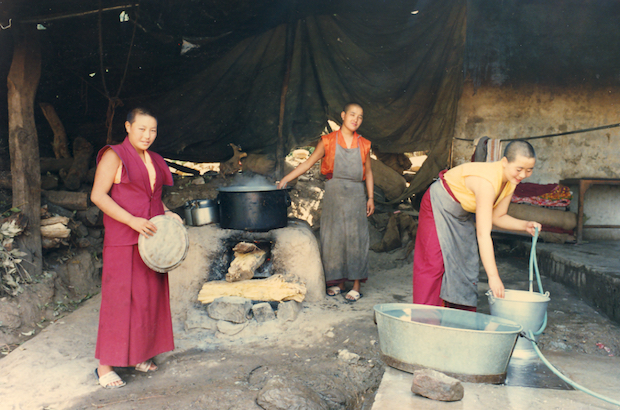 Tibetan Buddhist nuns, Tibetan Nuns Project, housing, outdoor kitchen